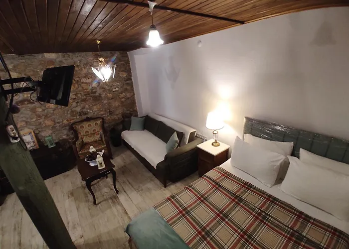 Kidoni Macaron Отель Айвалык