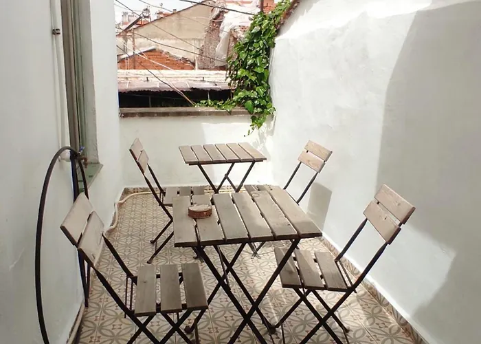 Kidoni Macaron Hotel *